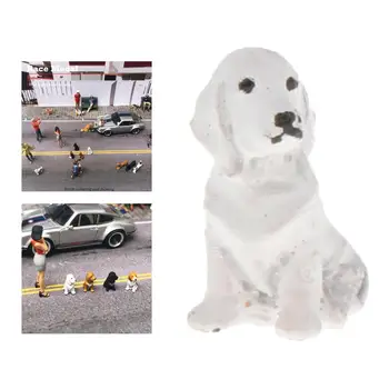 1:64 Rozsahu Ručne Maľované Miniatúrne Malý Pes Zvierat Ulici Scenérie Scenár Diorama Model pre Deti Ozdoby