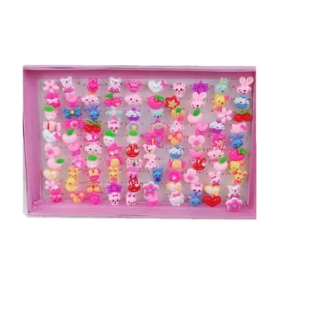 100ks Krásne zmesového Plastového Kreslených Dievčat Princezná Deti/Deti Detské Prstene S Display Box Predstierať, Hrať Hru