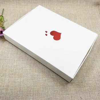 100pc nový štýl Šťastný Mather Deň BOX Červené Srdce Väčšie Rozšírenie Svadobné Prospech Box White Rose Dizajn kartónových Krabíc 20x15x2.5cm