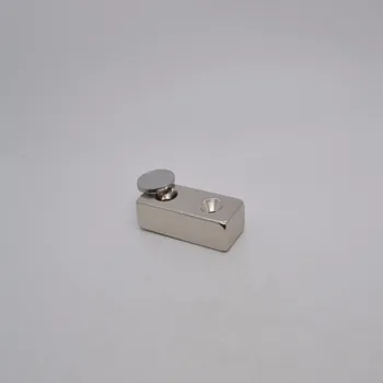 1pcs Magnetické Silný Blok Magnety Strieborná Farba 50x20x10mm Otvoru 5mm Neodýmu N50 50*20*10-5-5 mm