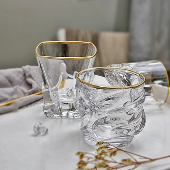 2 ks Krištáľové sklo pohár Európskych Zlato rim Krištáľové Sklenené poháre na Víno, Brandy, Whisky pohár Koktail Pivo Domácnosti drinkware