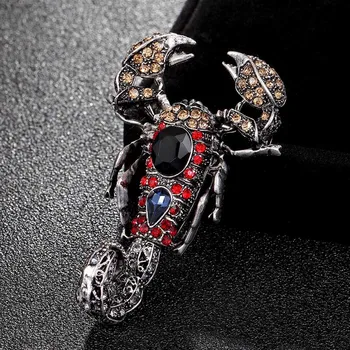 2018 hot predaj pánskej Scorpion hmyzu brošne šperky značky drahokamu crystal pin brošňa kytice vyhlásenie punk hidžáb bijoux