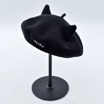 2019 Nové písmeno výšivky mačka uši vlna ženského roztomilý beret módne maliar klobúk vhodný na sladké dievča BLM31