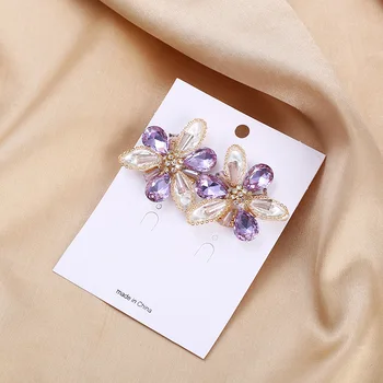 2020 Nové Luxusné Fialová Crystal Kvetinový Náušnice pre Ženy, Zlatá Farba Kovu Nepravidelný Kvety Petal Stud Náušnice Strany Šperky