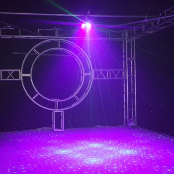 4 v 1 LED fáze projektor, magic stroboscopic crystal ball, uv laserom, DJ, Disco stage účinok lúč mieste, diaľkové dmx