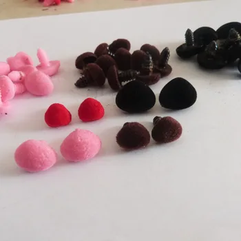 50pcs/veľa ružová/červená/čierna/hnedá hrnú Trojuholníkové bezpečnosti hračiek nos & mäkká podložka pre diy bábika zistenia