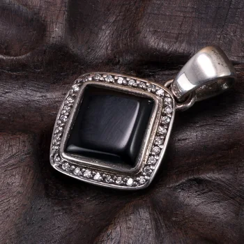 925 Sterling Silver Prívesok Pre Ženy Prírodné Black Onyx Štvorcového Tvaru Starožitné Thai Strieborná Mikro Spevnené CZ Módne Šperky