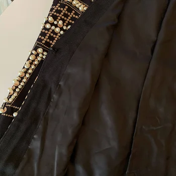 Black Outwear Bunda Zvrchníky Retro Chic Žena Coats Korálkové Kabát Ženy 2020 Jeseň Zima Dlhé Rukávy Tvaru Vintage