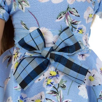 Blue Flower Šaty, Oblečenie sa hodí pre 18