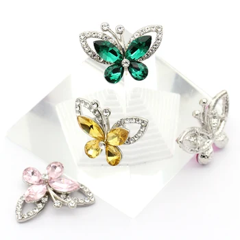Butterfly-tvarované Tlačidlo Crystal Kombinácii Kovová Základňa Kamienkami Štýlový Krištáľové Sklo Pointback Pre Šitie Odevov Textílie Garmen