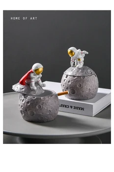 Cartoon popolník Astronaut živice popolník tvorivé Planéty výzdoba domov Poslať priateľom darček Popolník s vekom Fajčenie príslušenstvo