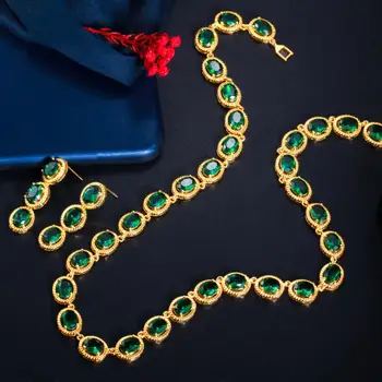CWWZircons Klasickej Indickej Zlatá Farba CZ Svadobné Šperky Nastaviť Kolo Zelenými Zirkónmi Svadobné Choker Náhrdelník a Náušnice T478
