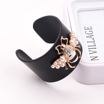 Dámske Módne Prehnané Bee Veľký Náramok Nastaviteľné Kožené Hmyzu Zvierat Perlový Náramok Model Strany Luxusné Pôvab Šperkov