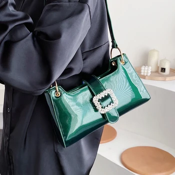 Elegantné Ženy Tote bag 2020 Fashion Nová kvalitná lakovaná Koža Žien Dizajnér Kabelka Diamantový Zámok Prenosné Tašky cez Rameno