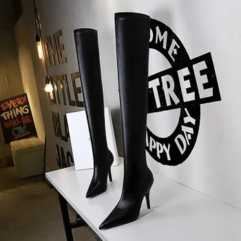 Európa a Spojené Štáty módy sexy noc shop zobraziť tenké, špicaté nohy opravy tenké nohy nad kolenom topánky ženské topánky