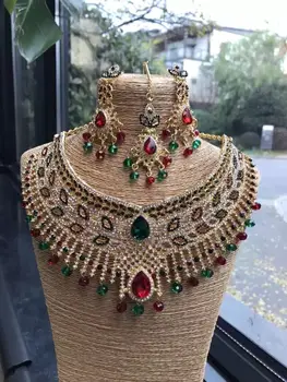 India štýl Náhrdelníky Náušnice Headdress šperky sady Svadobné svadobné Party Náhrdelník Kvapka Vody Typu Gold Crystal Svadobné Dary