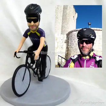 Jazda na bicykli požičovňa športových figúrka miniatúrne dizajn narodeninám jedinečný nápad od turui figúrky ručné umenia, socha dizajn