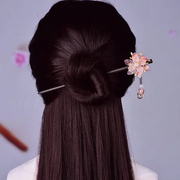 Jednoduchosť Chinoiserie Prášok Crystal Farebné Glazúry Petal Vlasy Stick Dôstojný Pohodlné, Kvalitné Drevené Sušič Na Vidlice