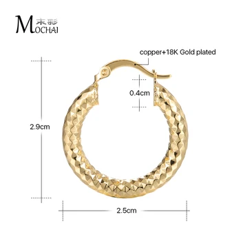 Jednoduché Kovové Malý Kruh Hoop Náušnice Lesklé Zlatá Farba Módnej Značky Šperky Pre Ženy 2017 Geometrické Nové ZK30 25 mm