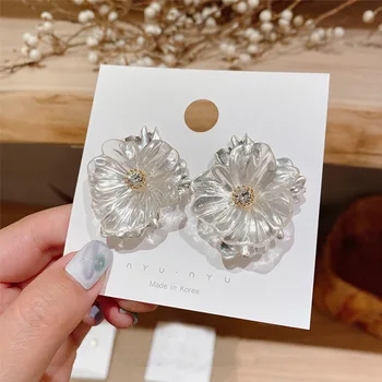 Kórejský Elegantné Jasné, Krištáľovo Biely Kvet, Náušnice 2020 Sladké Transparentné Viniča Kvetinový Visieť Drop Náušnice Šperky pre Ženy