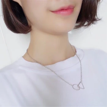 Kórejský Jednoduchá Geometria Trojuholník 925 Sterling Silver Temperamentu Osobnosti Módy Ženské Šperky Náhrdelník SNE020