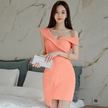 Kórejský Módne Letné Šaty Sexy Party Bodycon Šaty Žien Oblečenie tvaru bez Rukávov Jeden-ramenný Nepravidelný Mini Šaty Bodycon