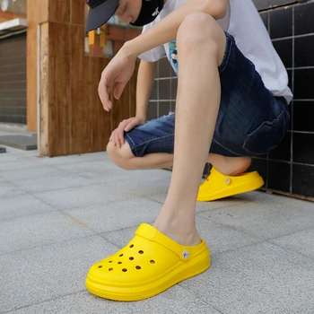 Letné Bežné Sandále Mužov Vysokej Platforme 2020 Nové Plážové Šľapky Priedušná Diery Bytov Crocse Muž Dreváky Vody Obuv Muži Sandále
