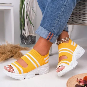 Letné Žena Sandále Crystal Típat Prst Bežné Klinu Topánky Na Platforme Dámy Drahokamu Pošmyknúť Na Ženy Pohodlie Móda Plus Veľkosť