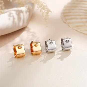 MAIKALE Nové Viacerých kórejských Náušnice Námestie Medi Á Zlatá/Strieborná Farba Stud Náušnice pre Ženy Šperky Geometrické Darček