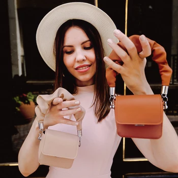 MINI Rúž PU Kožené Ramenní Taška Pre Ženy 2020 Reťazca Dizajn Luxusné Ruky Tašku Žena Cestovné tašky A Peňaženky Sac Hlavný Femme