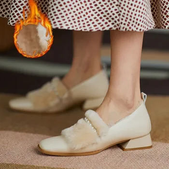 Móda ženy 2020 topánky dámske jeseň off white pravej kože čerpadlá teplej vlny kožušiny polovice podpätky dámy šaty strany topánky perly