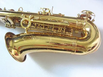 New vysoká kvalita Alto saxofón Zlaté alto saxofón R54 model Kompletné príslušenstvo Náustok a v prípade