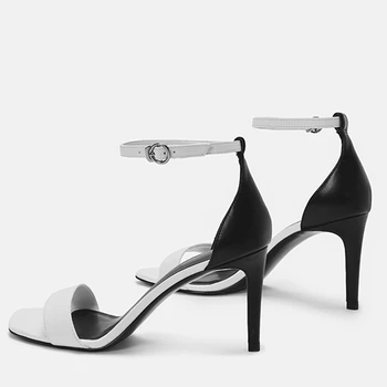 Ochrnutú nové anglicko módne Farby, kontrast sexy vysokým podpätkom típat prst stiletto strany sandále dámske topánky žena topánky sandále ženy