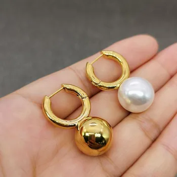Pearl huggie hoop náušnice zlaté pre ženy, malé drobné francúzsky štýl hoop náušnice, doplnky, módne 2020