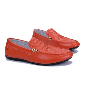 Pošmyknúť na bežné mužov mokasíny na jar a na jeseň mens moccasins topánky originálne kožené pánske byty Nové topánky veľkosti 39-44EUR