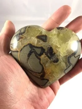 Prírodné korytnačka kameň ideálny na rezanie srdce typ