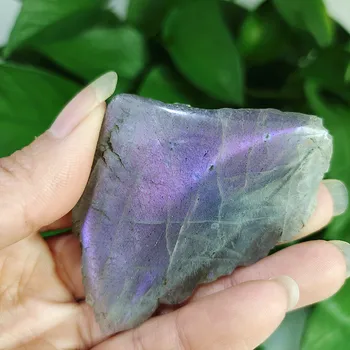 Prírodné labrador crystal kameň plátky uzdravenie a domáce dekorácie moonlight kameň čakra feng shui kamene