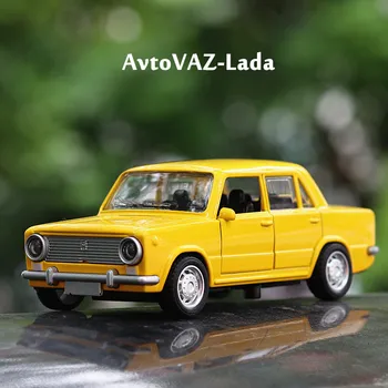 Pôvodné Auto VAZ-Lada Rusko Klasické Auto Office Stola Ozdoby Bábika-Dom Kovové autíčka Model pre Deti je Dar 2020
