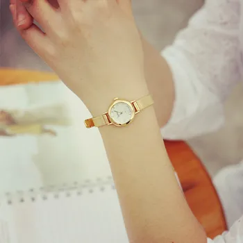Retro Dámske hodinky top značky luxusné 2018 Quartz Analógové Eleganciu Zlaté Náramkové Hodinky Hodinky ženy so suvenírmi orologi donna F80