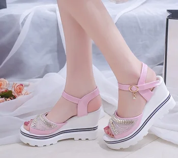 Sandále žena lete roku 2019 nové kórejská verzia muffin platformu bežné študent plážové sandále EU35-39