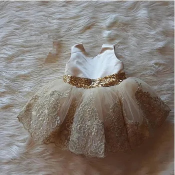 Sequin Tylu Baby Girl Dress Zlatá Čipka Luk Sprievod Krst Šaty Novorodenca Krstu Oblečenie Dieťa 1 Rok Narodeniny Oblečenie