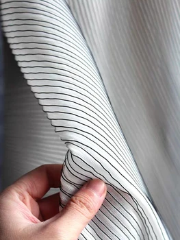 Textúra Skladaný Textílie vzduchová vrstva Čierny Biely Prúžok DIY Patchwork Oblečenie, Sukne, Šaty Kreatívny Dizajnér Textílie