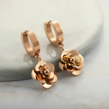 Titánové Ocele Camellia Kvet Prívesok Náušnice Pre Ženy Rose Gold Nezmazateľné Náušnice Elegantné Luxusné Náušnice Šperky