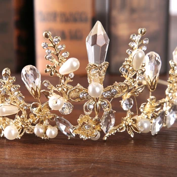 Trendy Zlato Barokový Crystal Kráľovná Wedidng Korún Ručné Tiara Svadobné Headpieces Pearl Nevesta Diadem Svadobné Doplnky Do Vlasov