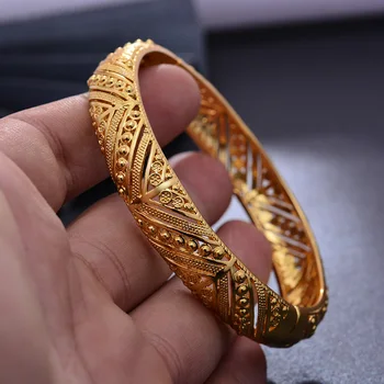 Wando 4pcs/veľa Indických Bangles Zlatá farba Náramok&Náramok Dubaj Prívesky Pre Ženy Afrike Šperky Etiópskej Svadba Nevesta Šperky