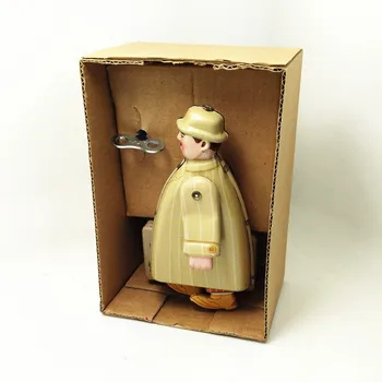 [Zábavné] Dospelých Kolekcia Retro Vietor až hračka Kovov Cín pohybujú cestovný kufor muž Mechanické Hodinky hračky údaje model deti darček