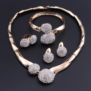 Ženy Šperky Sady Zlatá Farba Dubaj Náhrdelníky Náušnice, Náramok, Prsteň v Nigérijskej Svadobné Nastaviť Svadobné Crystal turecký Šperky